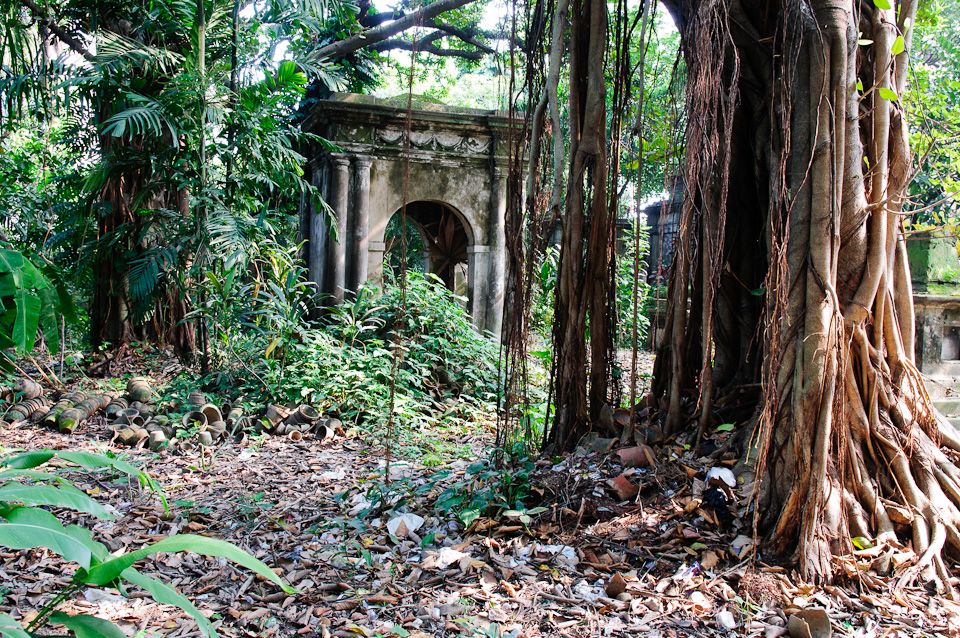 South Park Cemetery, Kolkata