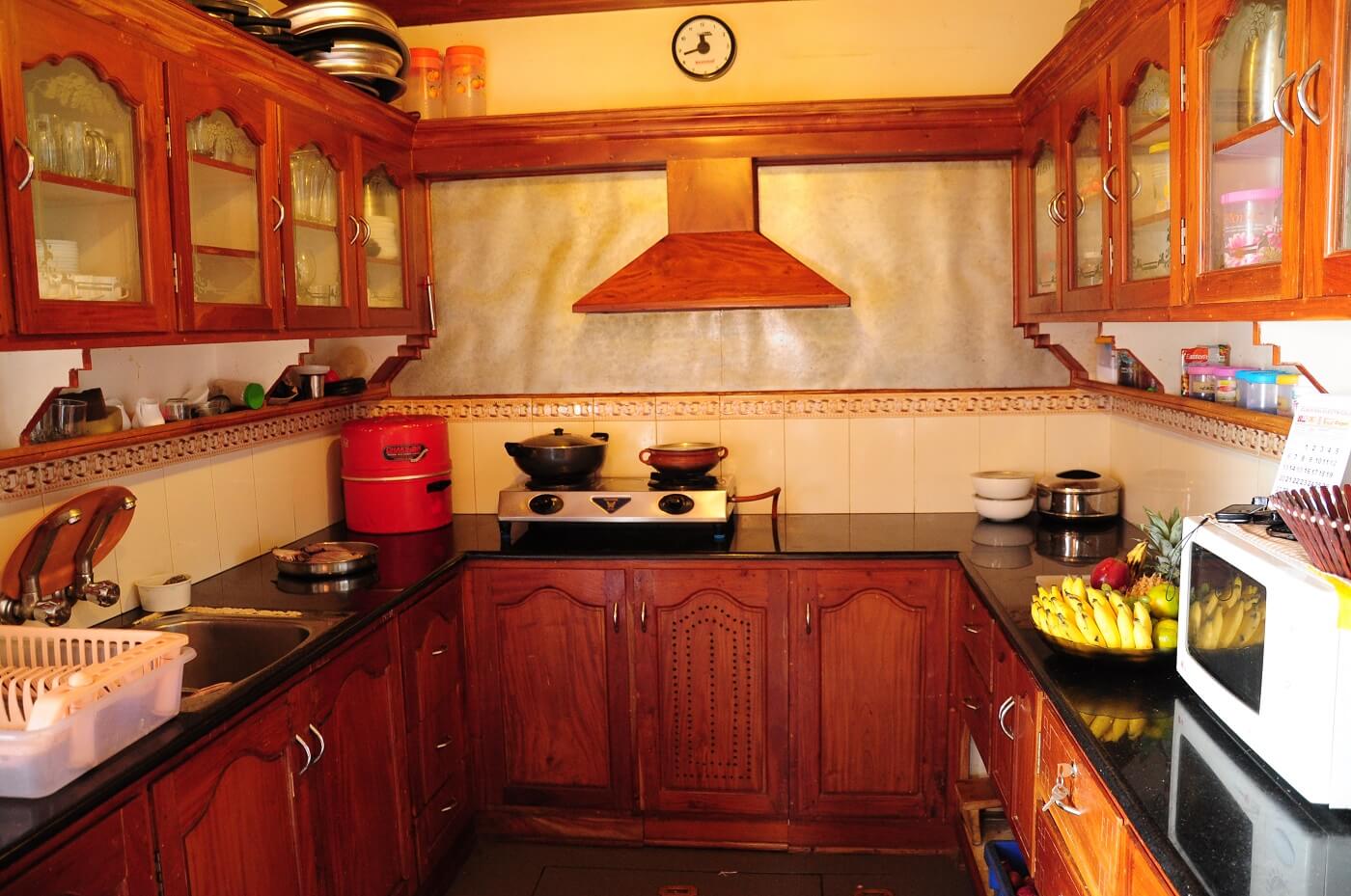 Houseboat Attached Kitchen