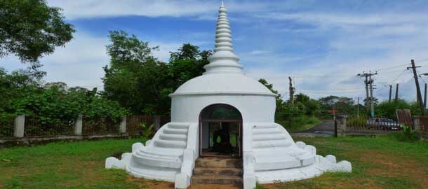 Karumadikuttan statue