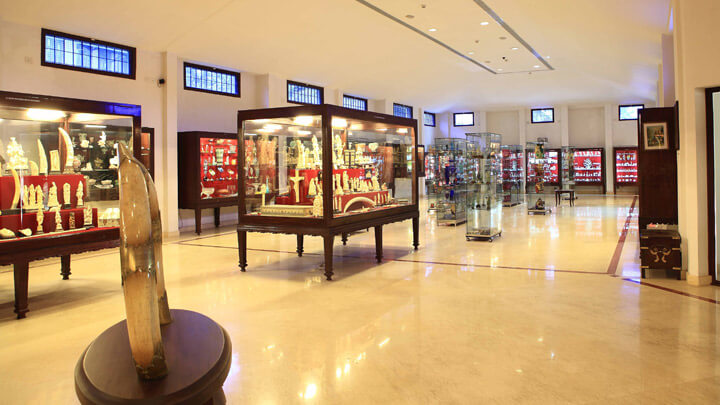 Swarovski crystal collection at ReviKarunakaran museum