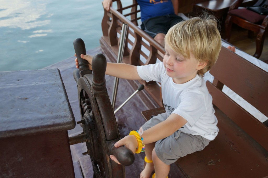 Houseboat Kerala with Kids
