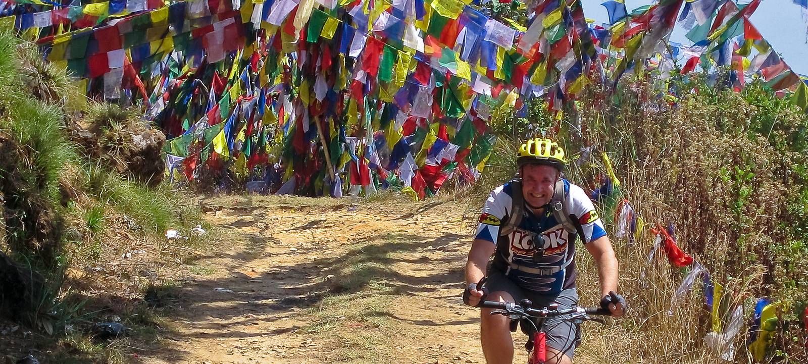 cycling-in-nepal