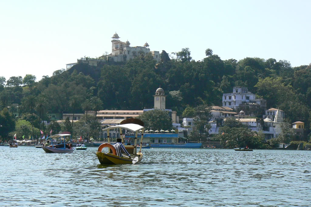 Boat Race at Nakki Lake, Mount Abu
