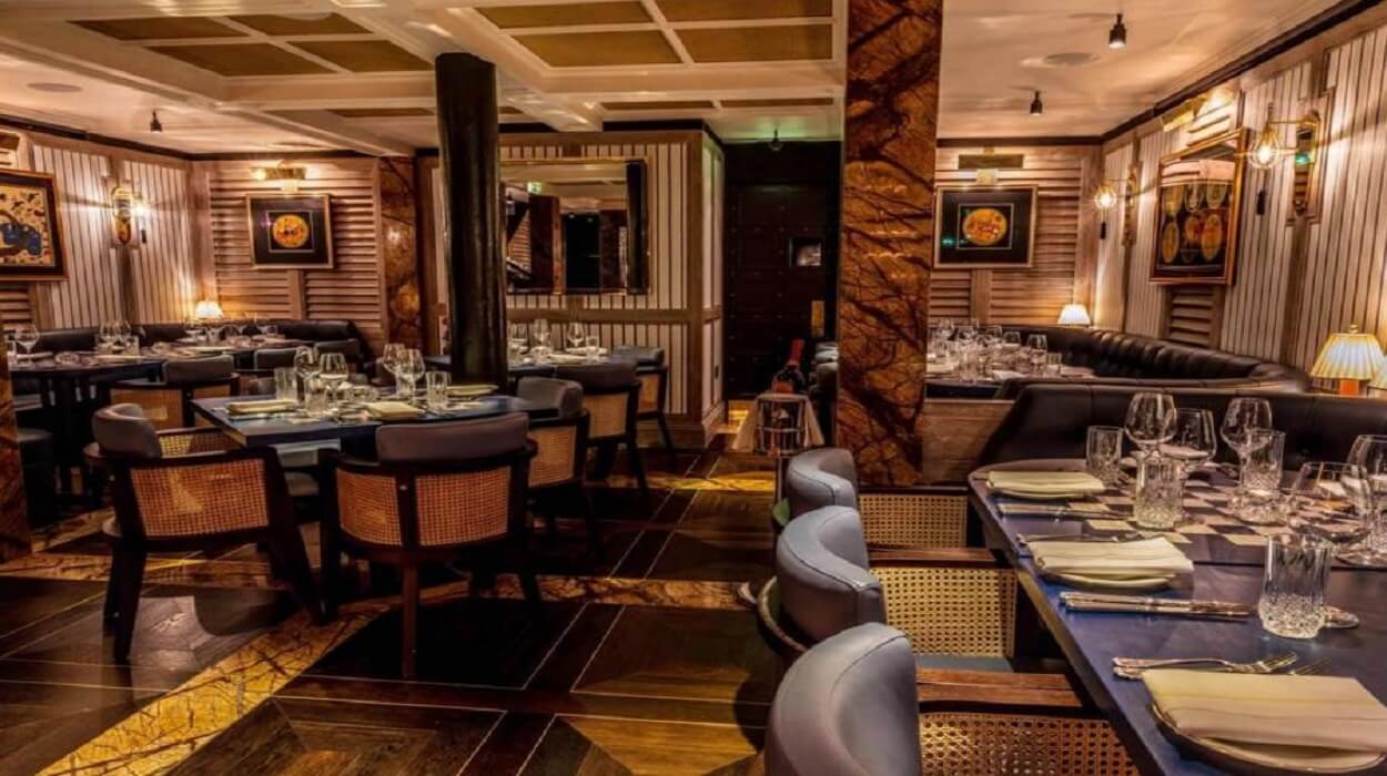 Jamavar Restaurant at The Leela Palace Delhi