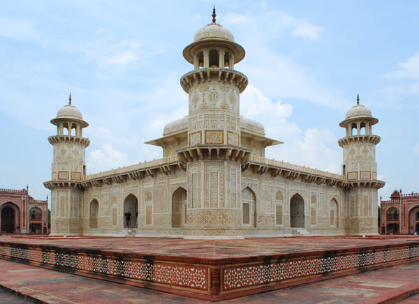 Itimad ud Daulah