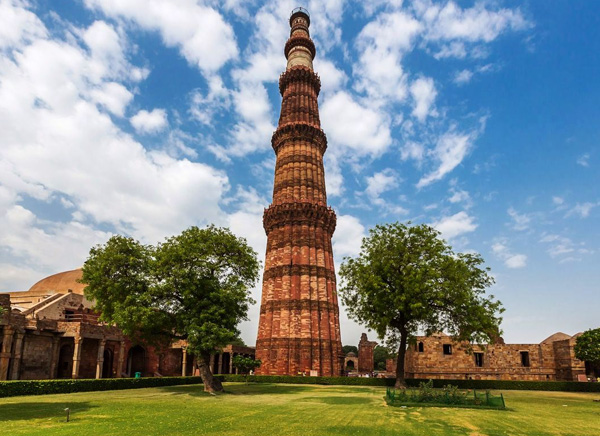 4 Days Delhi Agra Jaipur Tour