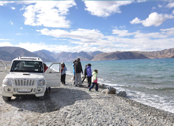 8 Days Ladakh Jeep Safari Tours