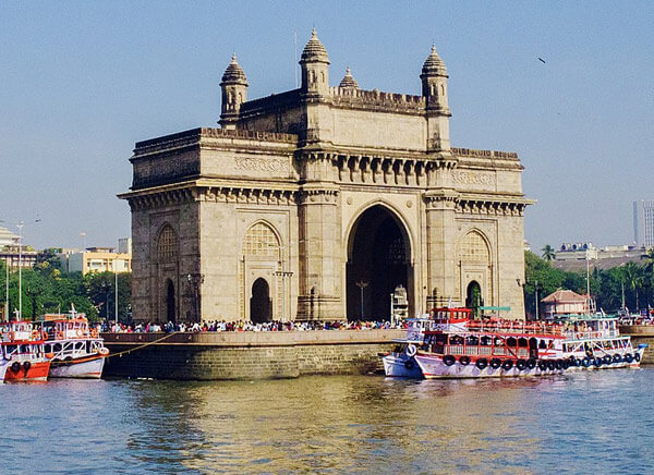 13 Days Best of North India with Mumbai