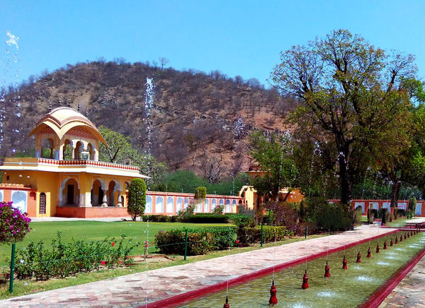 Vidhyadhar Garden
